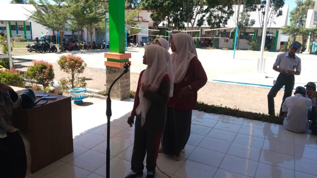 Meriahkan HUT RI ke-81, SMKN 5 Bone Gelar Perlombaan Penuh Keceriaan whatsapp image 2026 08 19 at 18.44.01 (1)