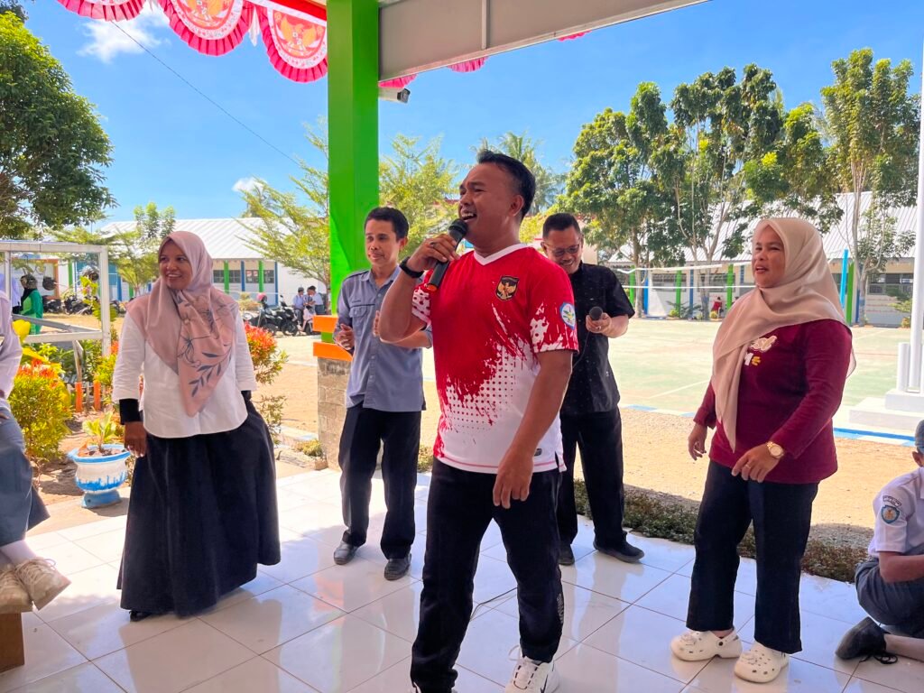 Meriahkan HUT RI ke-81, SMKN 5 Bone Gelar Perlombaan Penuh Keceriaan whatsapp image 2026 08 19 at 18.44.02 (1)