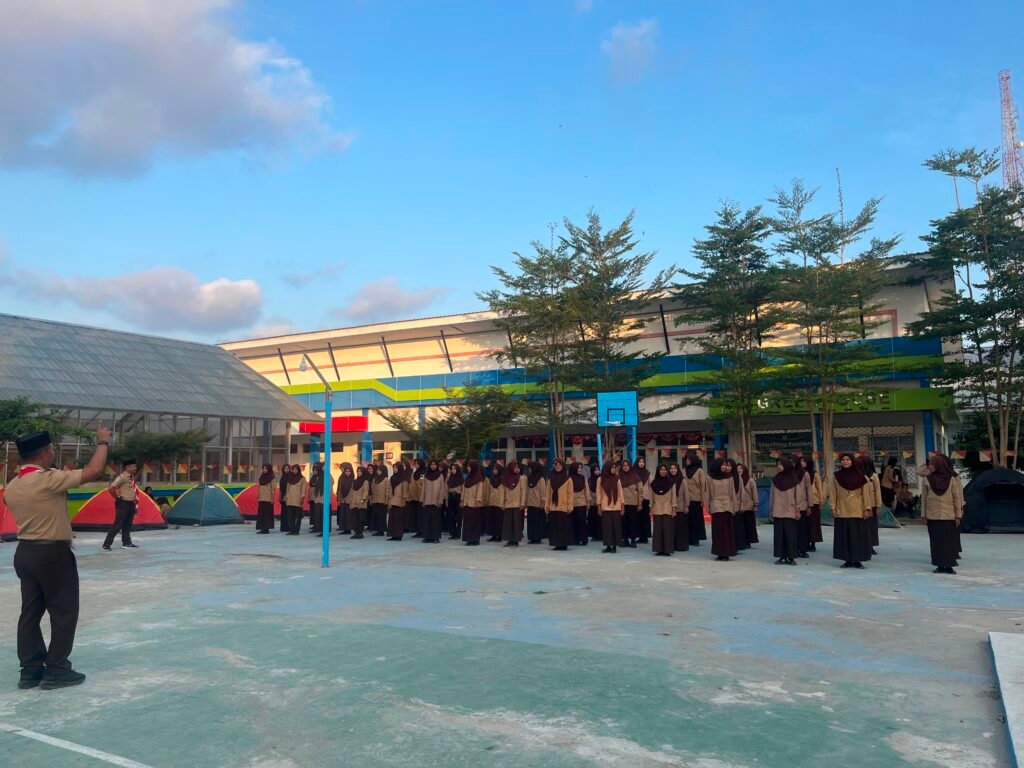Literasi Bukan Sekadar Membaca: SMKN 5 Bone Gelar Kemah Literasi whatsapp image 2026 09 10 at 09.07.41